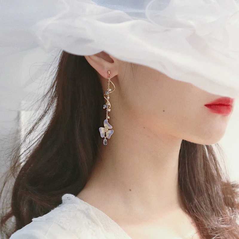 New Korean Flower Asymmetrical Dangle Earrings for Women Long Tassel Butterfly Imitation Pearl Cat Drop Earrings Party Jewelry XJ250722