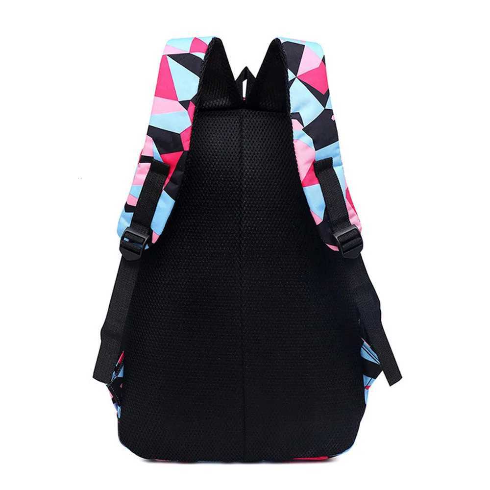 Junior High School Backpacks For Girls Primary Kids School Bag Mochila High Quality Large Capacity School Bags For Children Boys Y250722