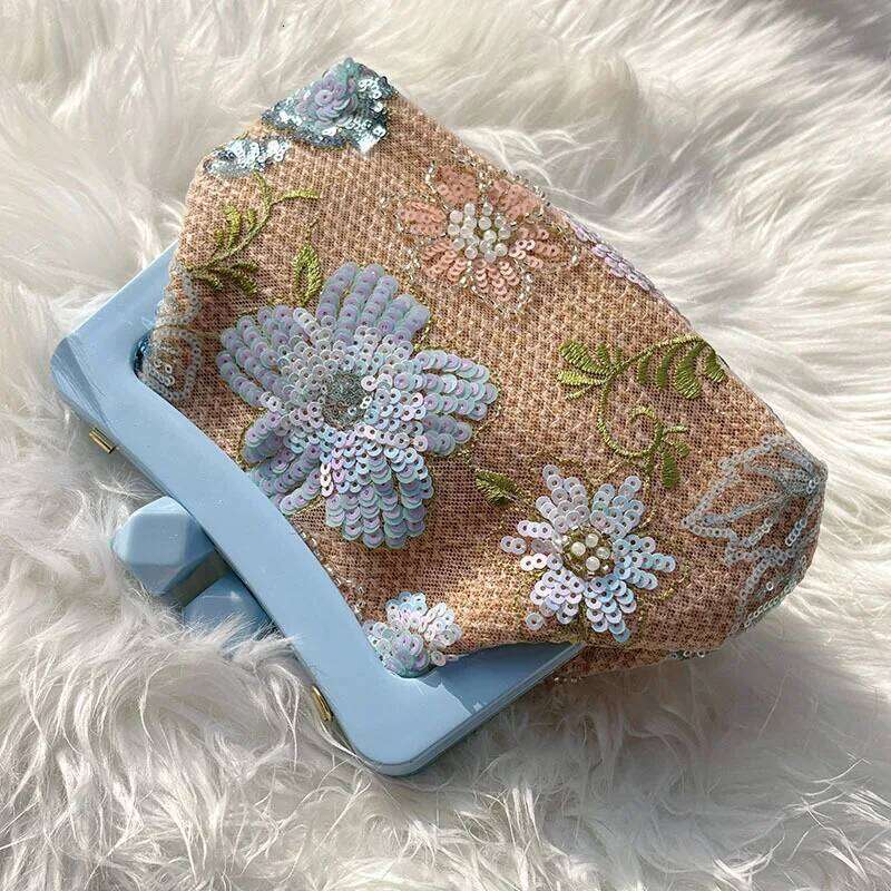 Women Embroiry Evening Sequins Vintage Flower Straw Beach Handbag Weaving Satchel Ladies Summer Daily Bag City Bag