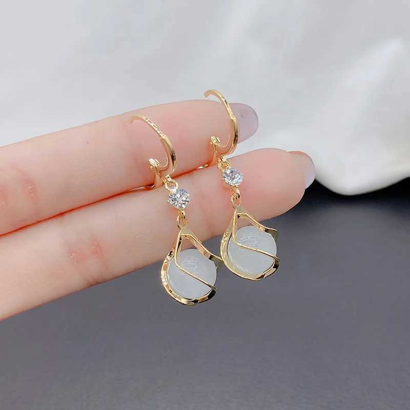 High Quality Crystal Zircon Round Opal Hollow Long Tassel Water Droplets Earrings New Womens Fashion Jewelry Romantic Girl Gift XJ250722