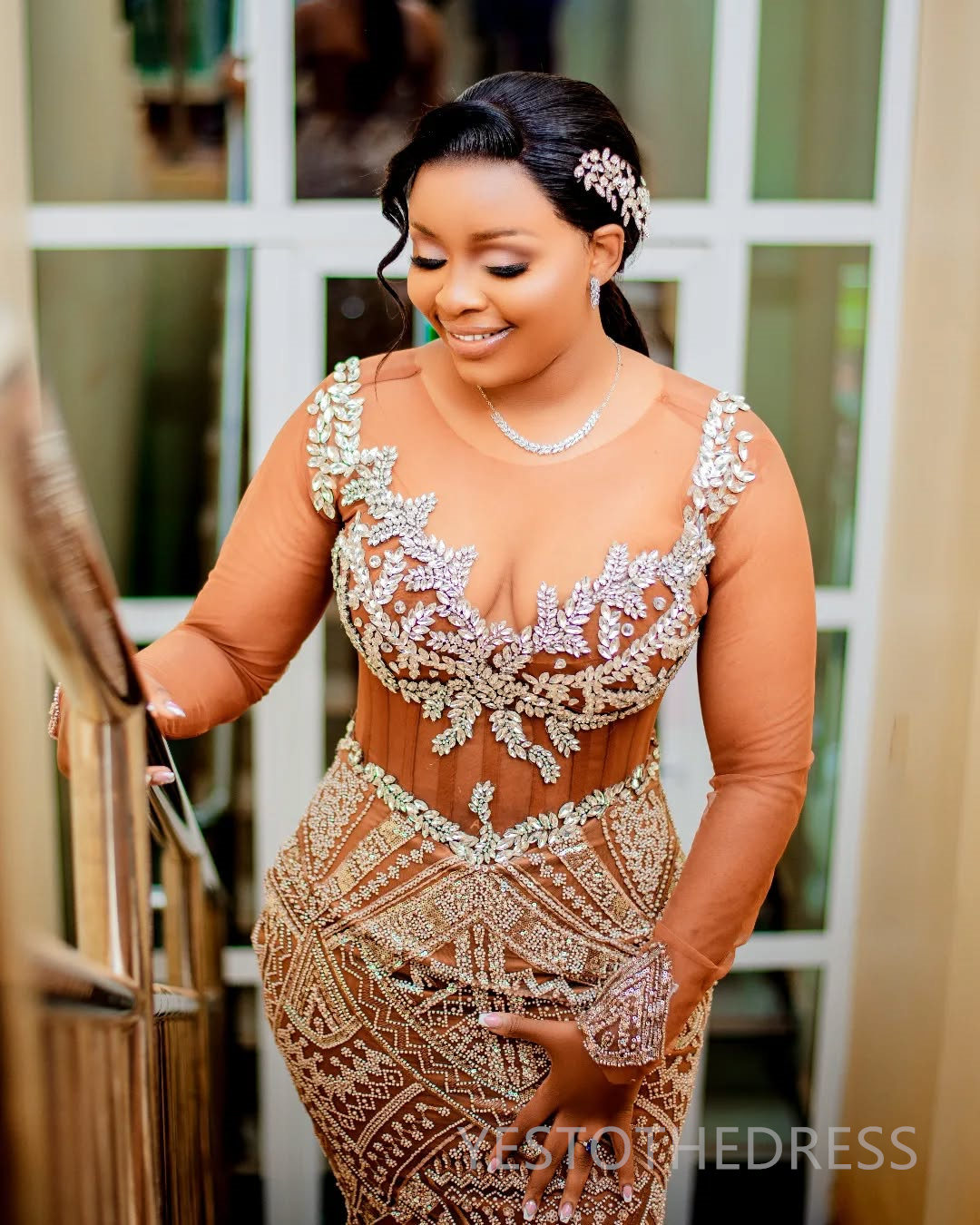 2025 Plus Size Brown Prom Dress For Black Women Mermaid Evening Dresses Robe De Soiree Sheer Neck Long Sleeves Beaded Lace Birthday Dress Second Recep