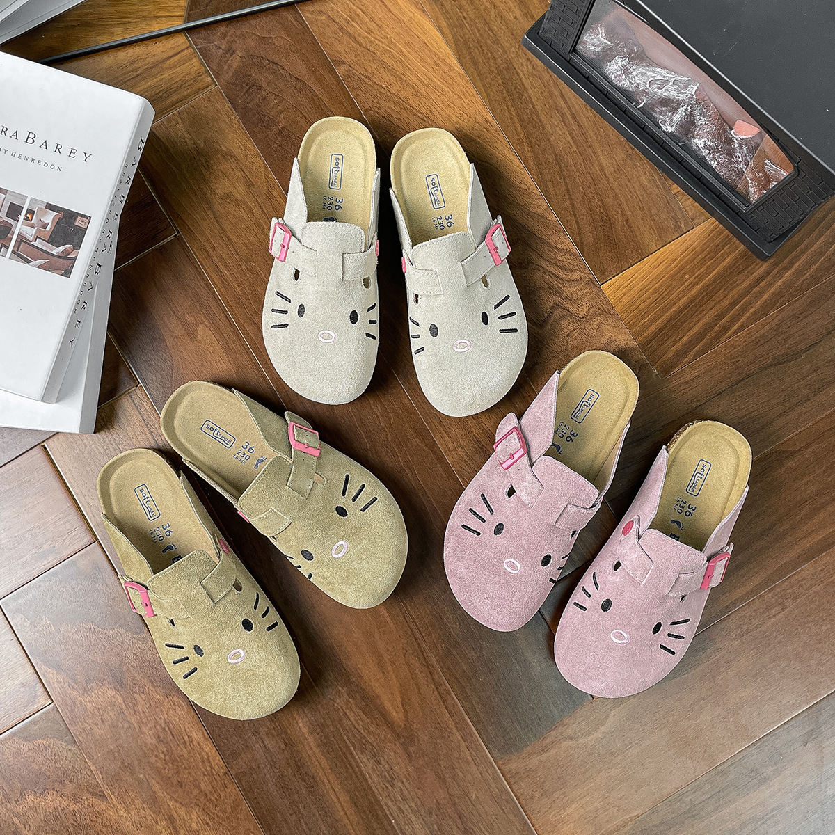 Embroidered flip-flops women's outerwear 2025 new thick-soled flip-flops women's cute cat decoration free shipping