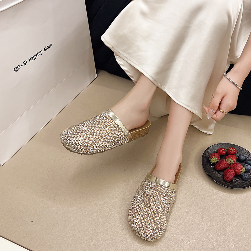 Luxury Brand Designer Shoes French Style Rhinestone Flat Slippers For Women 2025 New Retro Fashion Elegant Comfortable Closed-Toe Half Slippers With D
