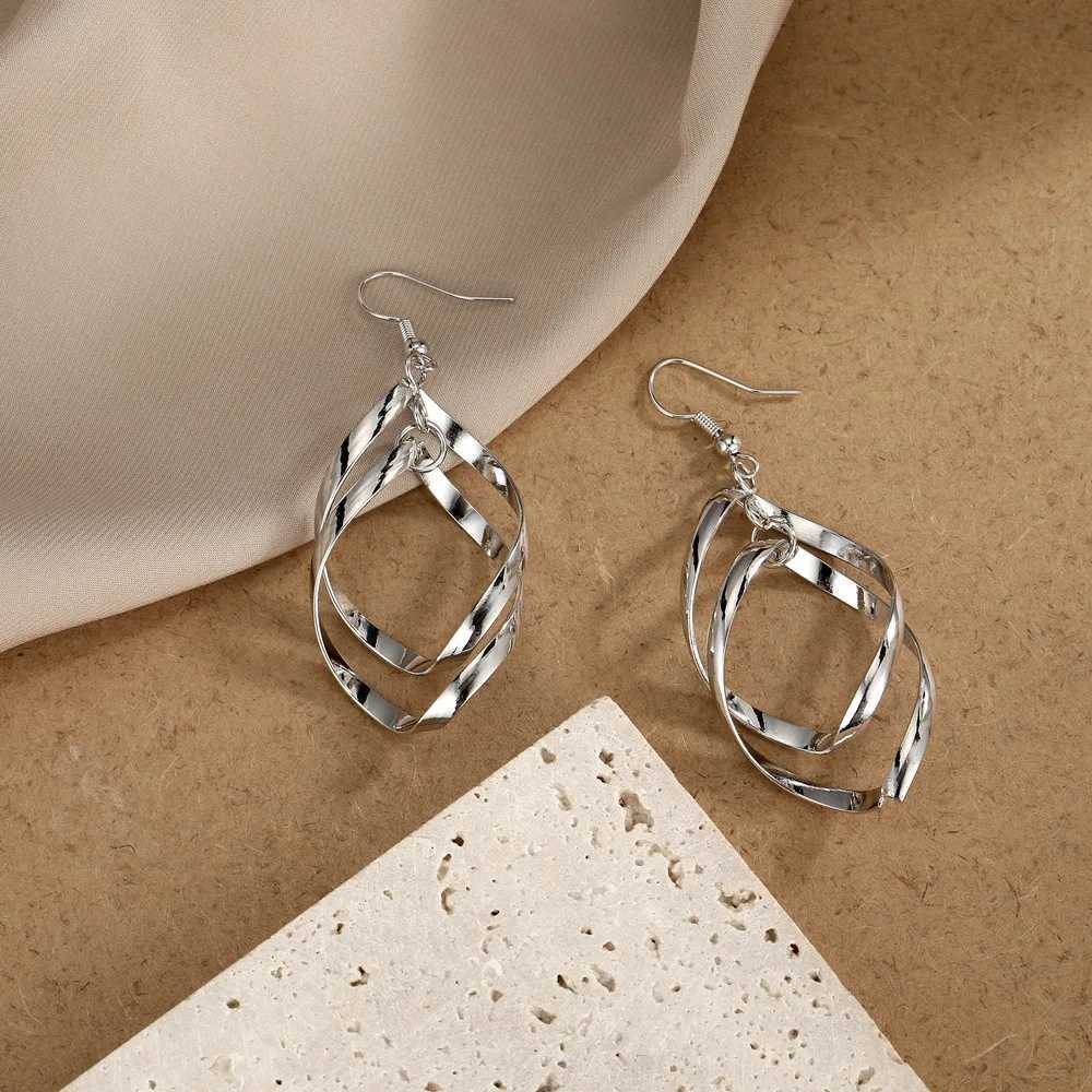 Korean Long Statement Earrings Geometric Hollow Tassel Dangle Drop Earrings for Women Fashion Jewelry Ooellen Brincos XJ250722