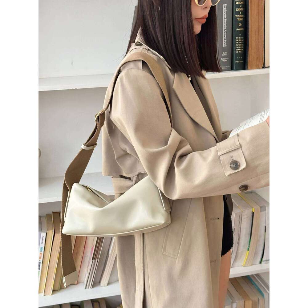 Genuine Grade Korean Women's Shoulder Crossbody Bags Cow Leather Wide Webbing Strap Luxruy Designer Brand Small Square Bag New