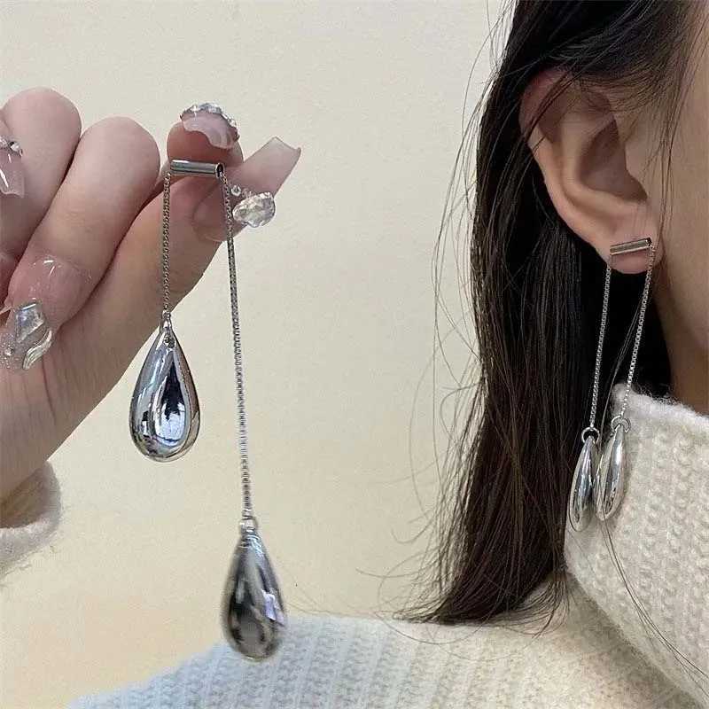 Exaggerated Metal Water Drop Earrings For Women Fashion Gold Color Long Tassel Asymmetric Pendant Earrings Jewelry Accessories XJ250722