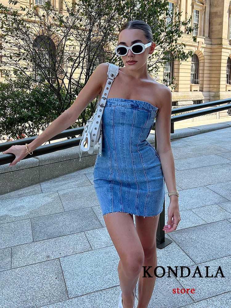 TRZA Sexy Blue Denim Sheath Mini Party Dress Women Y2K Street Style Jeans Tube Backless Bodycon Dress Fashion 2024 Dresses XJ250722