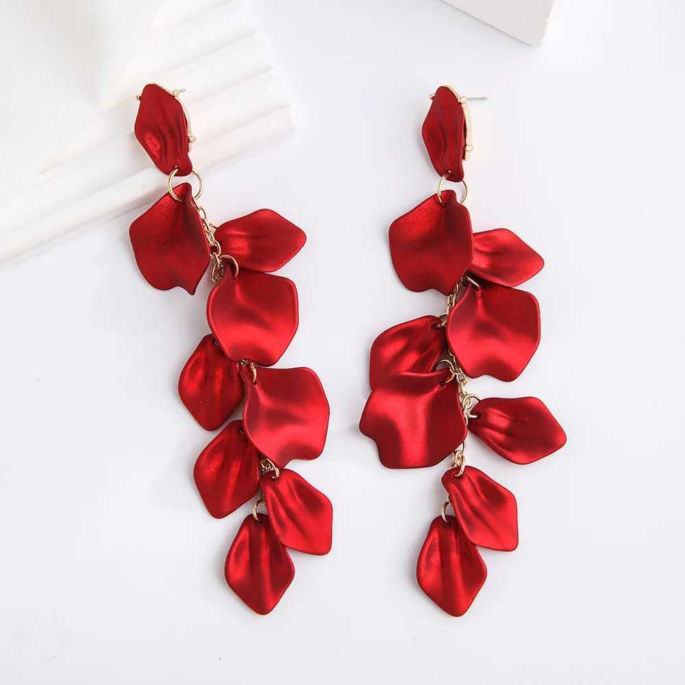 Tren Petal Tassel Long Drop Earrings for Women Red Blue Exaggerate Big Dangle Earrings Wedding Party Personality Jewelry Gift XJ250722