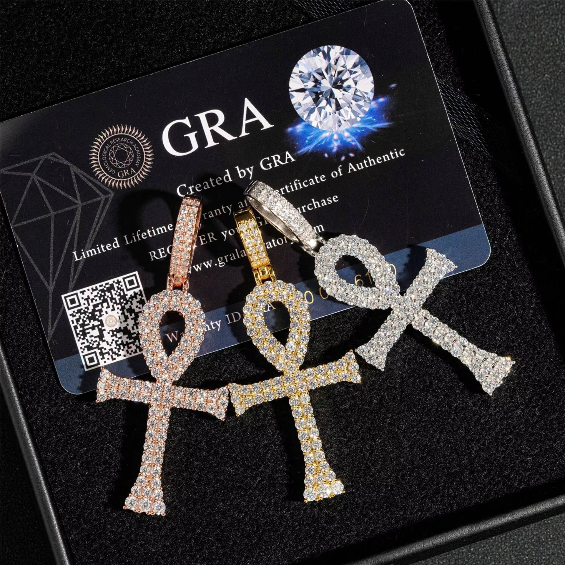 Wholesale Fashion Hip Hop 925 Sterling Silver Iced Out VVS Moissanite Diamond Cross Charms Pendant for Men Fine Jewelry