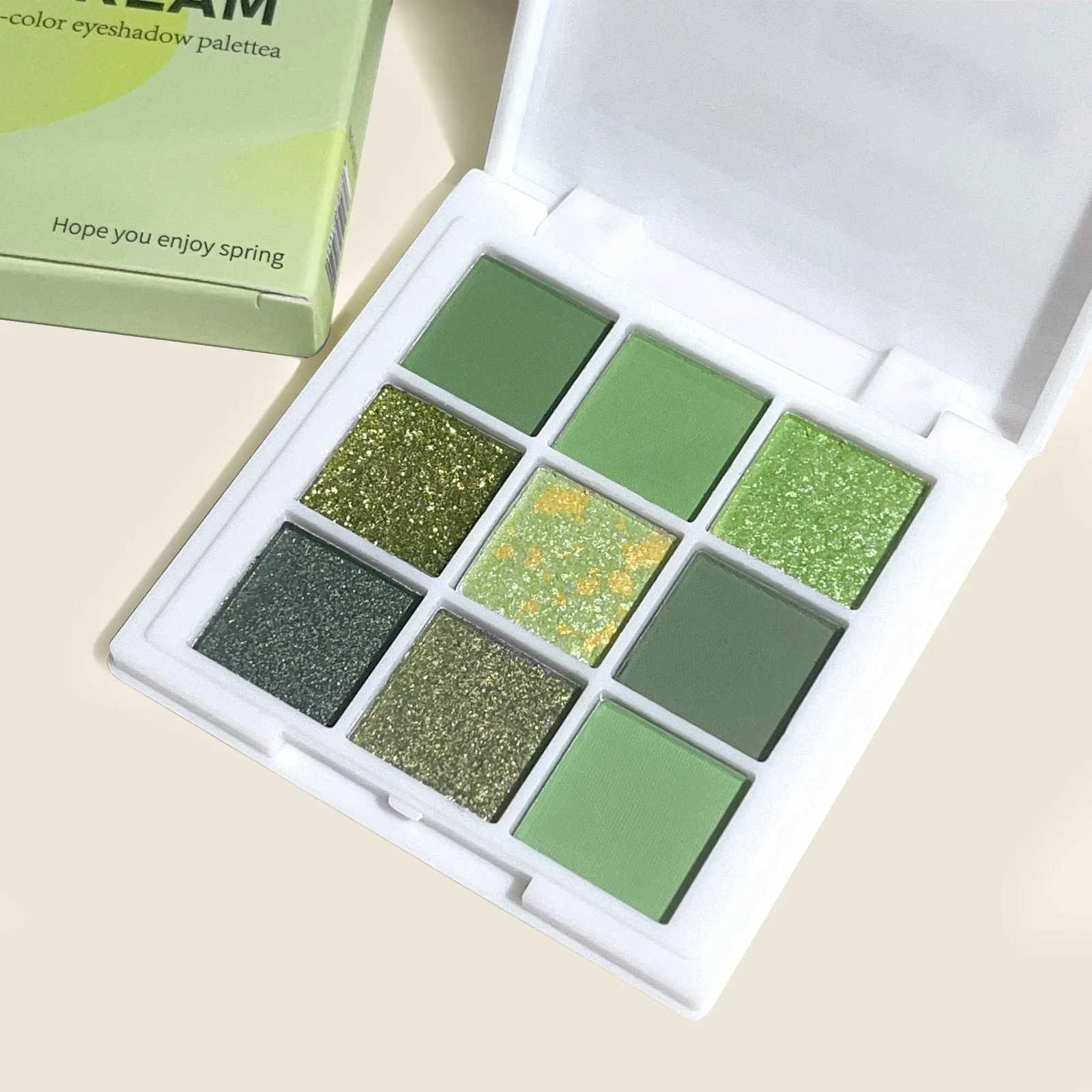9 Color High-Pigment Green Eyeshadow Palette - Long Lasting Smudge-Proof Matte Shimmer Finishes for Everyday and Party Looks W250722