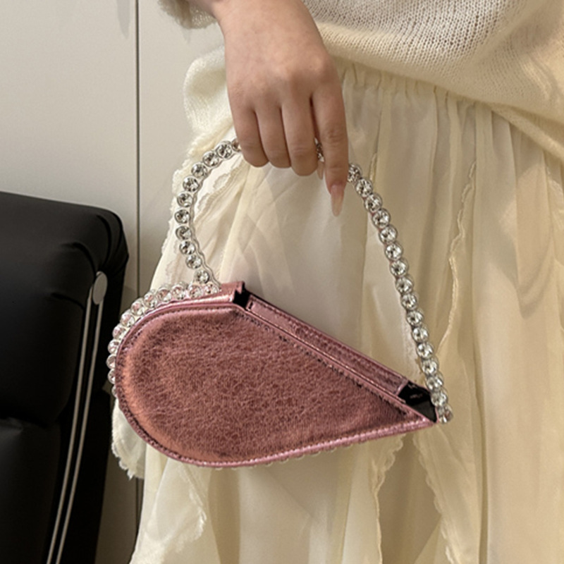 Summer women's New Women's Shoulder Bag Summer New Heart shaped Diamond Handbag Fashion Women's Banquet Bag Handbag New Designer Luxury