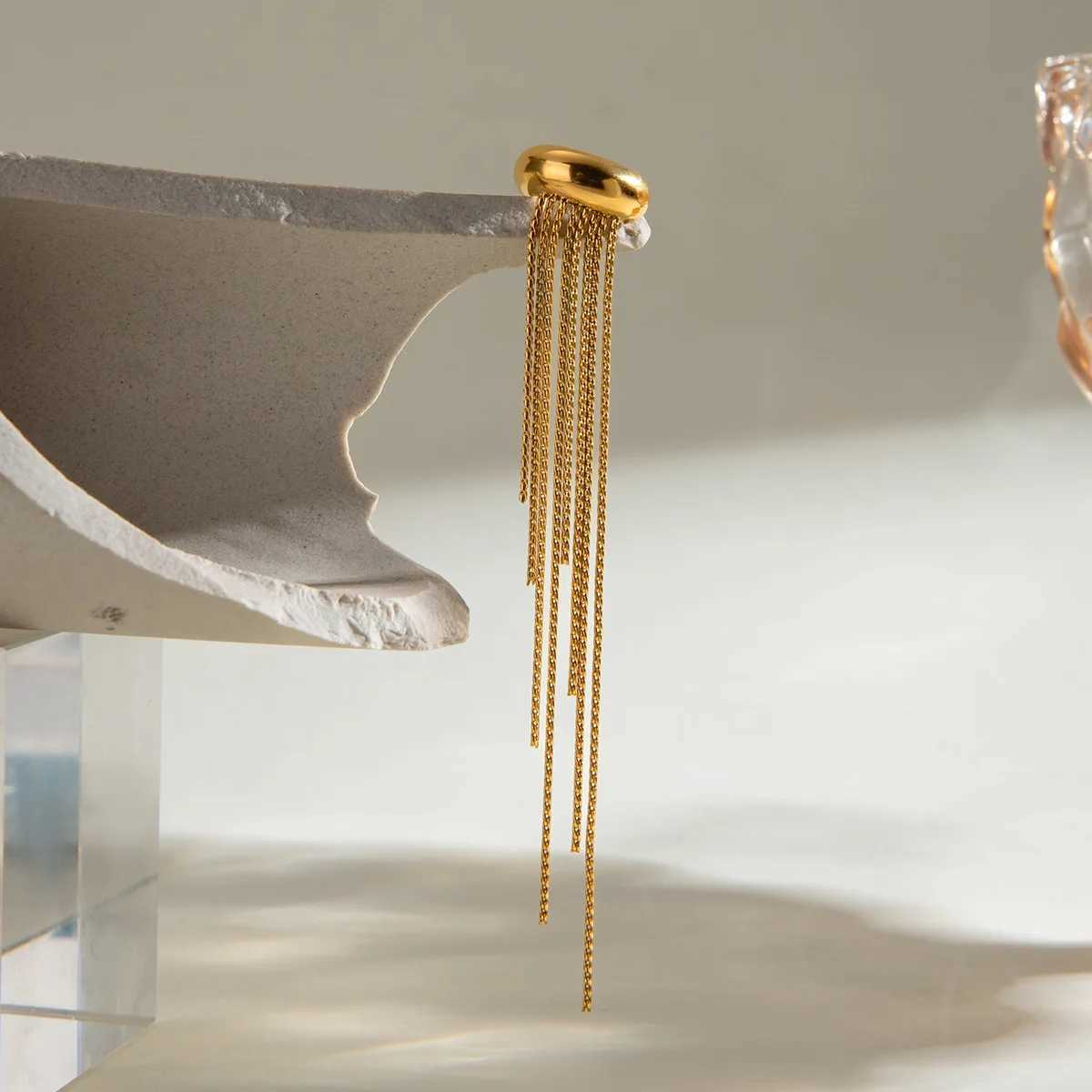 1Pc Long Tassel Drop Dangle Ear Clip Womens Metal Charms Stainless Steel Jewelry Gold Color PVD Waterproof XJ250722
