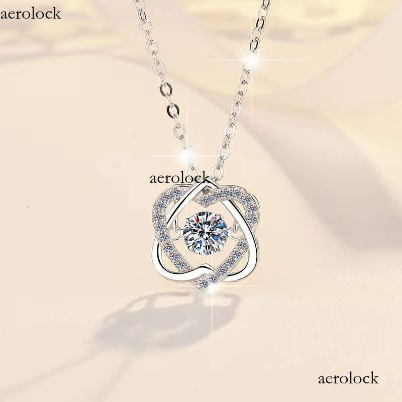 Jewelry Elegant Design 0.5Ct S Pure Sier VVs1 Sandstone Heart shaped Pendant Necklace Exquisite Women's Gift