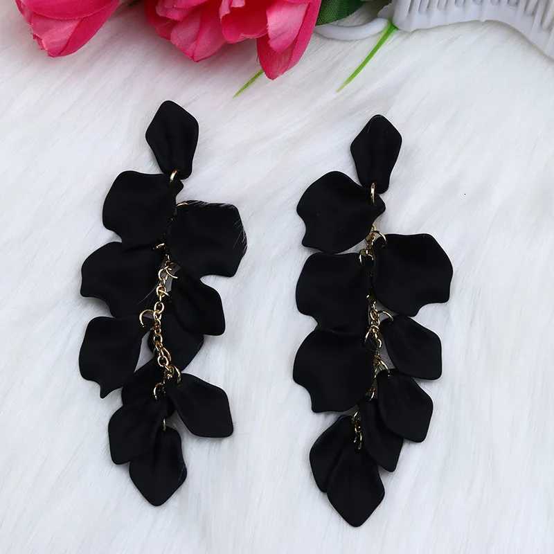 Flower Long Bohemian Drop Earrings for Women Rose Pink Petal Acrylic Tassel Hanging Earring Summer Fashion Jewelry Accessories XJ250722