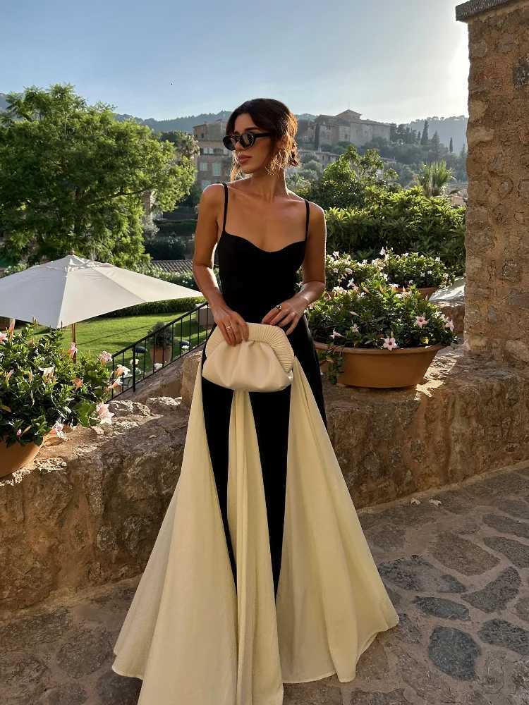 Fashion Contrast Womens V-neck Sling Long Dress For Women Ele Pleated Backless Sleeveless Maxi Dresses Lady Evening Dresses XJ250722