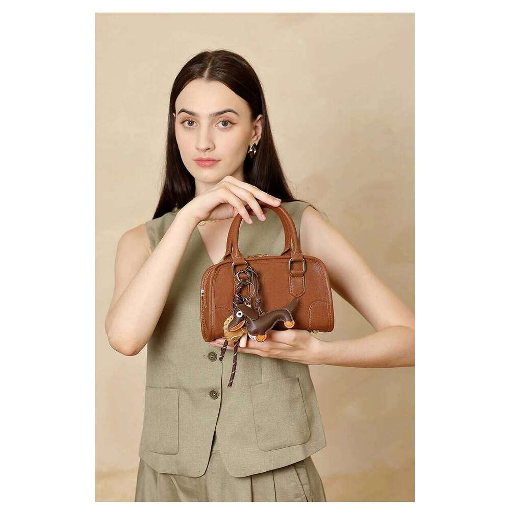 Designer Bags 2025 New Second-Layer Cowhide Boston Women's Commuting Versatile Bowling Bag Niche Design Support Free Gold Stamping Luxury Bag