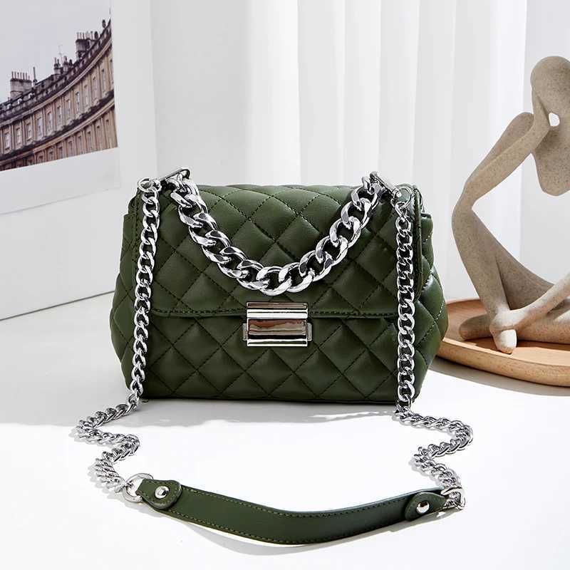 Fi High-Grade Chain Messenger Bag Chain E-Shoulder Sewing Small Square Bag Diamond Check Lock Design Y250722
