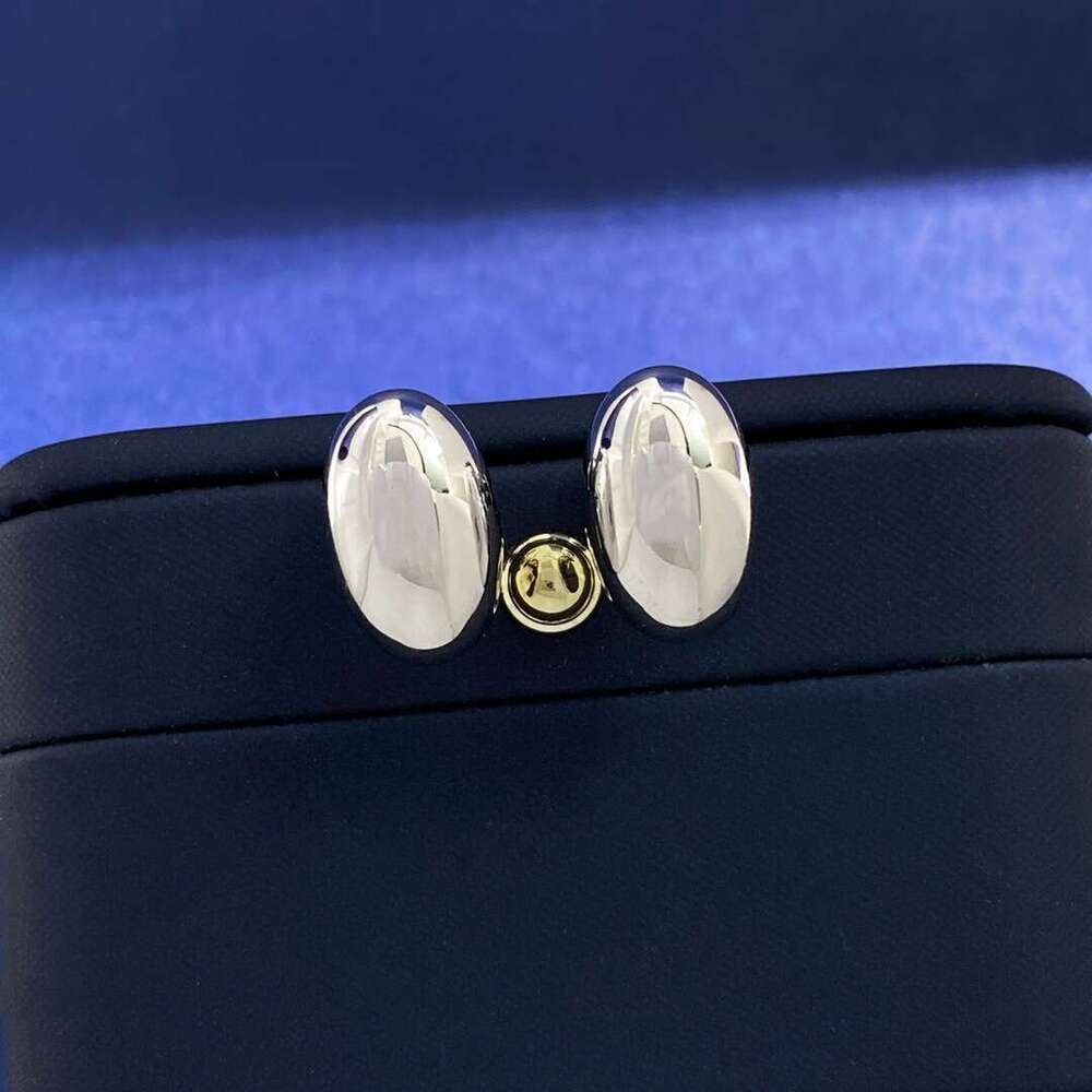 Heavy Craft Solid Minimalist Metal Glossy Gold Oval Stud Personality Classic Earrings for Women