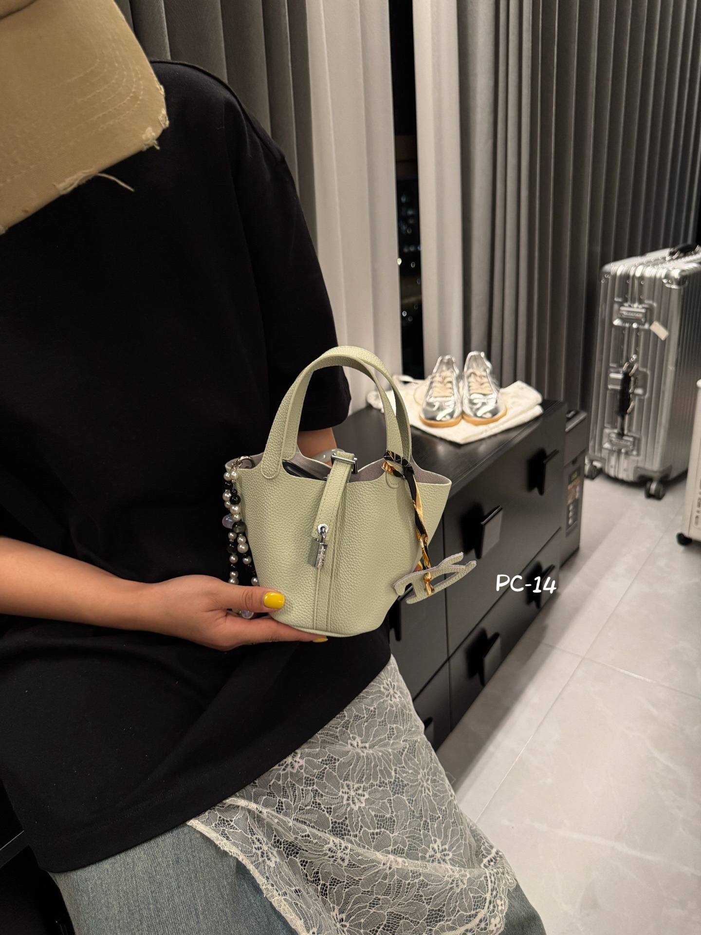 Free shipping designer bag 2025 Niche Lychee Grain Cowhide Mini Basket Bag For Women New Fashion Exquisite Shoulder Bag Crossbody Bag