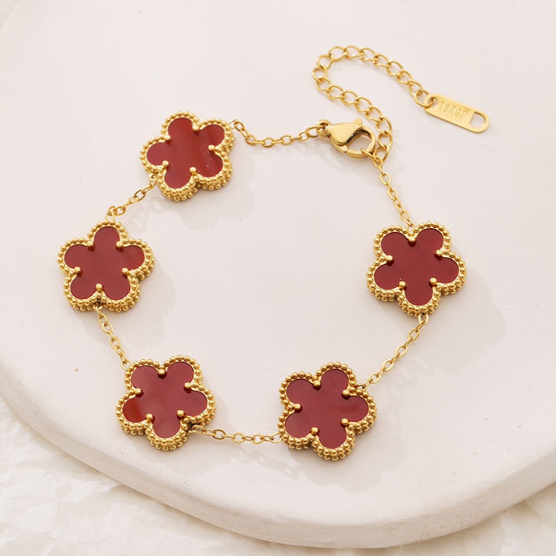 Four leaf clover bracelet designer jewelry bracelets white black red 18K gold Silver charm bracelet lady mother gift not fading for women men bangle clover Very good