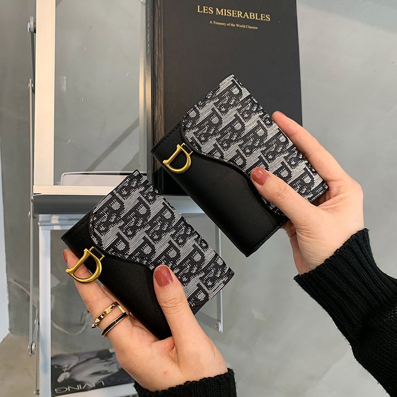 Premium European Style Women's Short Wallet - New Letter Print Slim ID & Card Holder, Boutique Design Money Organizer