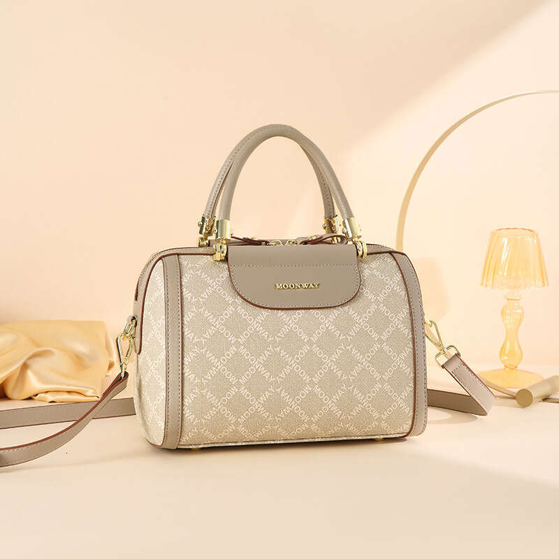 Luxury bag Designer Women's Boston Handbag Pillow Large Capacity Fashion Versatile Trendy Single Shoulder Crossbody Bag