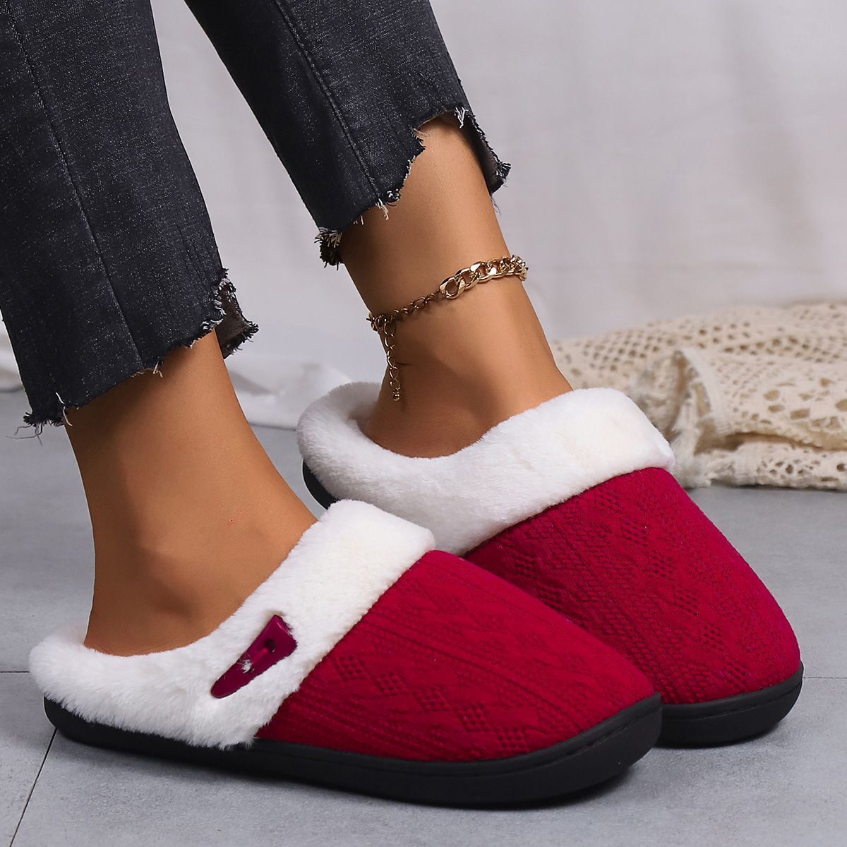 Winter Fleece Lined Indoor Home Use Thick Sole Warm Cotton Slippers