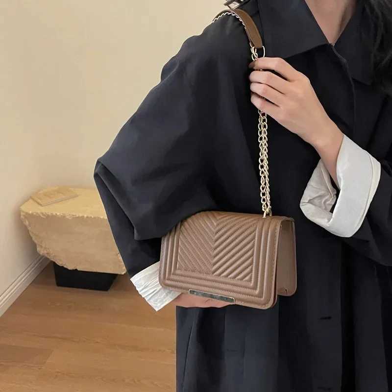 2024 Trend Designer Luxury Shoulder Crossbody Bags for Women Small Handbags Fem Pu Leather Sling Hand Messenger Bag Y250722