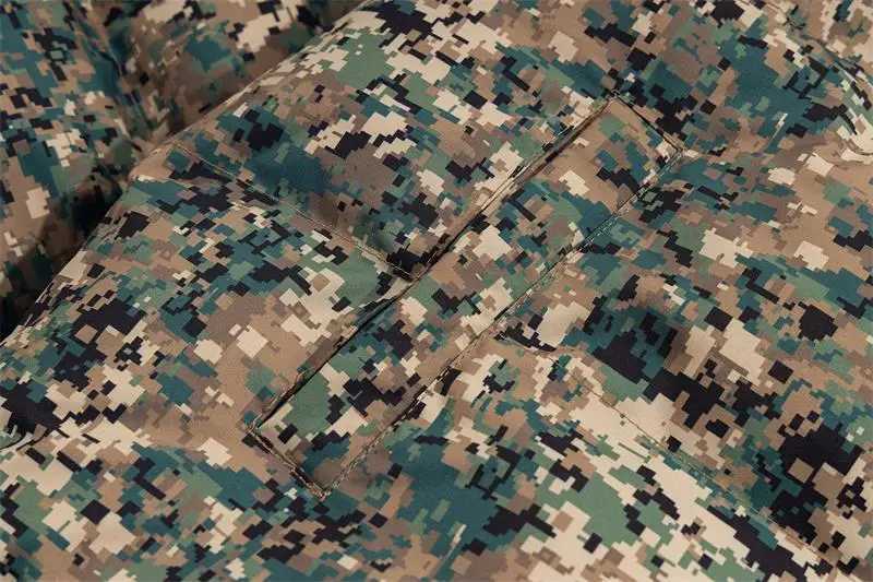 2025 New Men THUG CLUB Digital Camouflage Puffers Coats Jackets / Down Coats Vest Cotton Thick Warm Winter #C33 W250722