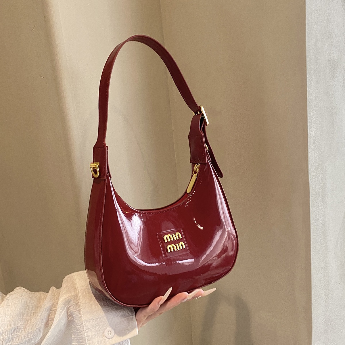 Senior sense patent leather underarm bag female new style all kinds of fashion small dumpling bag cross-body bag 2025