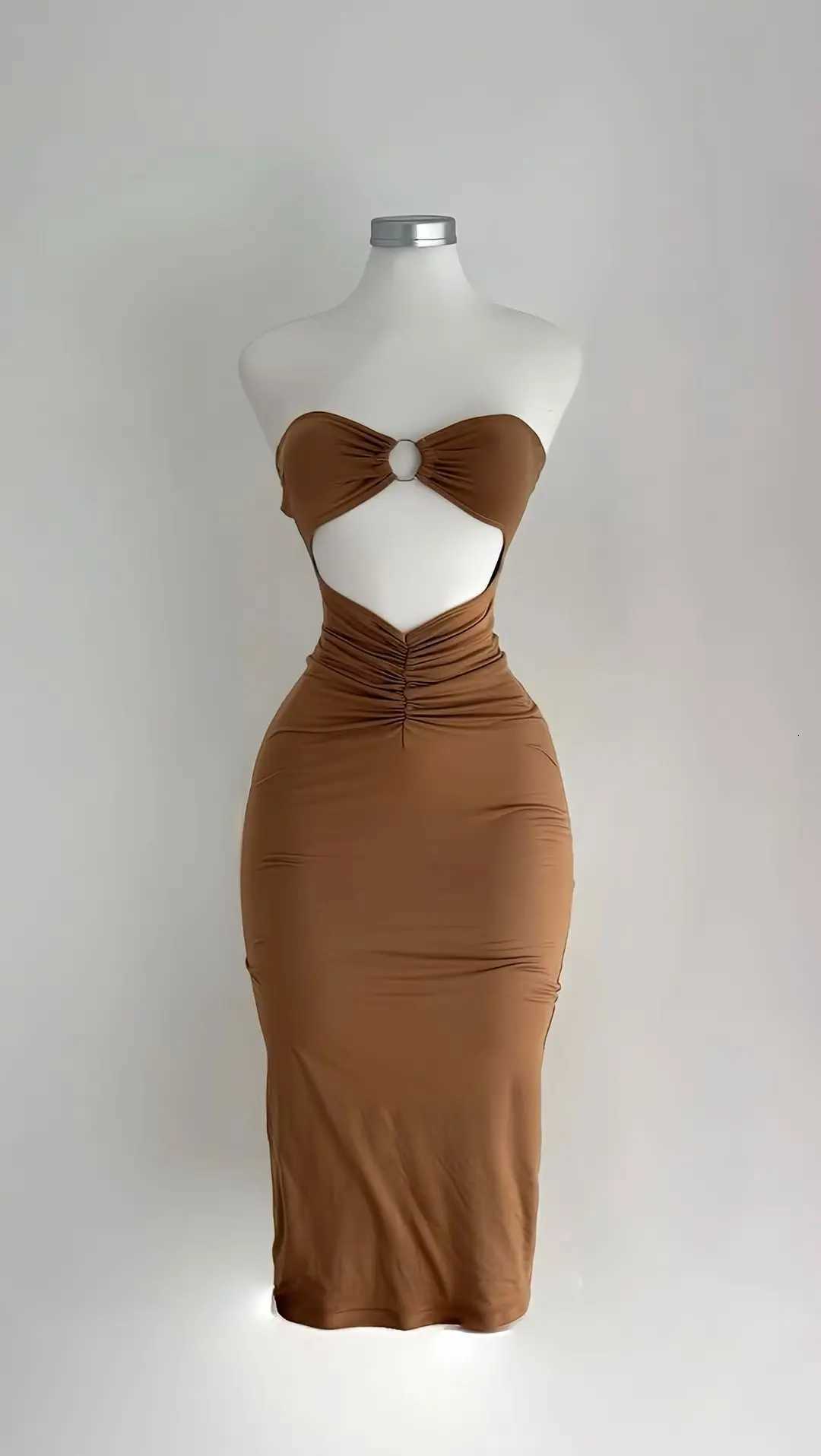 2025 Summer New Solid Color Sleeveless Sexy Strapless Cutout Long Dress from Europe and America XJ250722