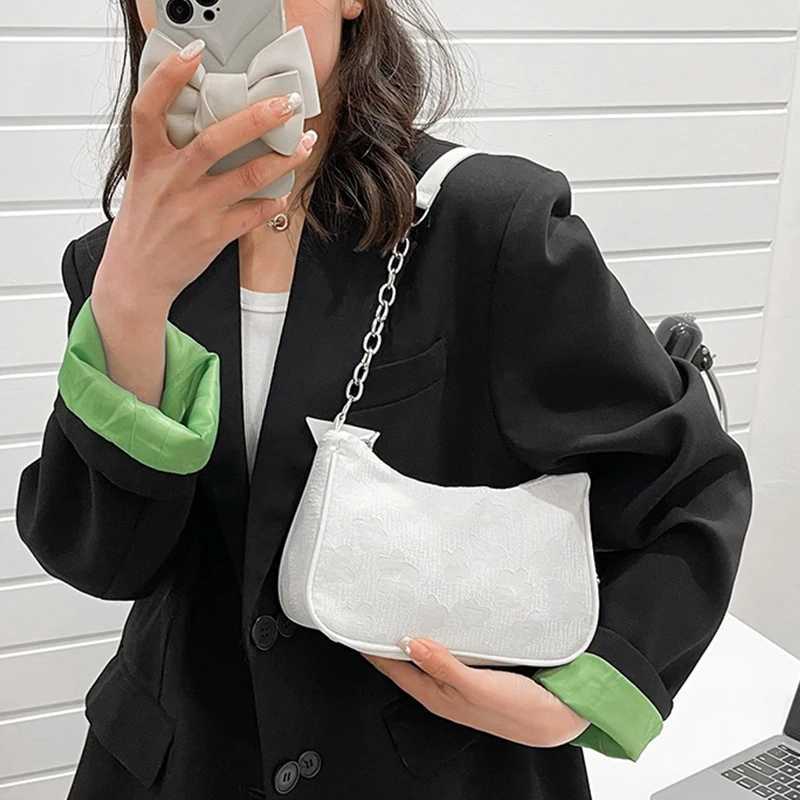 Lovely Womens Bag Flower Dark Pattern Design Fashion Shoulder Bag Womens Casual Designer Underarm Bag Handbag XJ250704