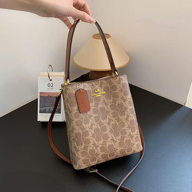 Tote bag Designer bag Fashion Bags Women's Travel Luxury Handbag Shoulder Beach Bag Hot Tote Bag Large Letter Designer Large Capacity Bag Shoppin