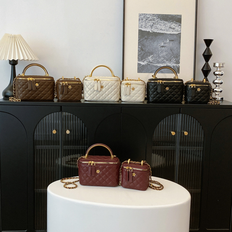 Senior sense chain crossbody bag female autumn and winter Lingge all build temperament box bag fashion shoulder bag 2025