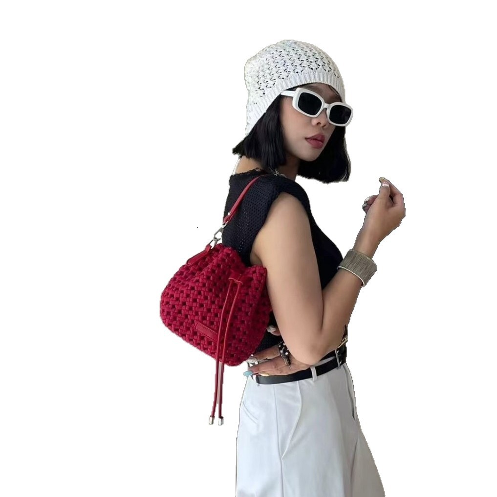 Free shipping designer bag 2025 New High End Handbag Bucket Bag Pure Handwoven Bag Niche Single Shoulder Bag Crossbody Bag