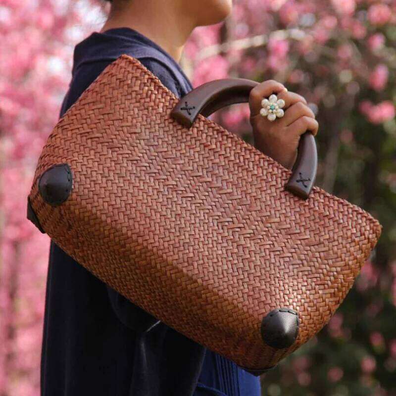 Handmade Retro Rattan Straw Woven Handy Beach Simple Art Weaving Bag City Bag