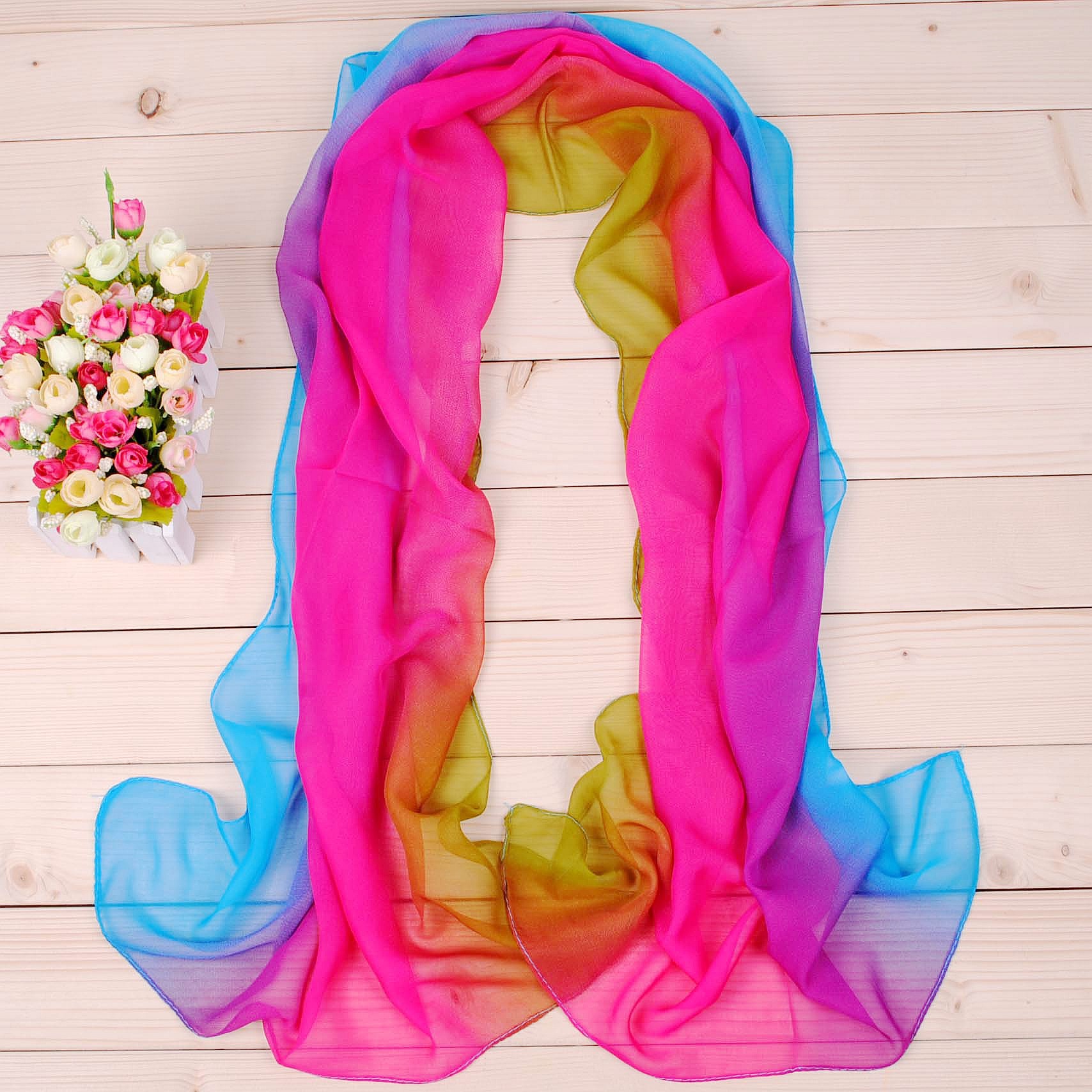 K1438 Classic fashion gradient chiffon women's silk scarves wholesale Spring and summer new style scarves soft gauze scarves factory direct sales