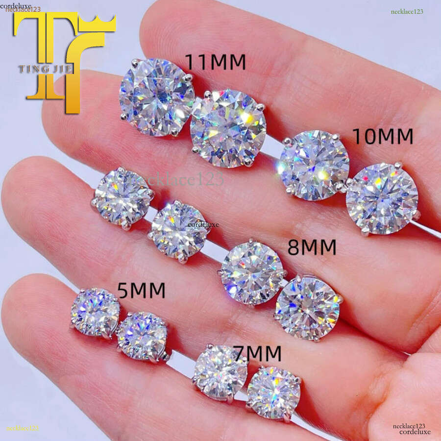 Instagram Classic Round VVS Moissanite Hip Hop Sier Needle Anti Allergy Earrings for Men and Women