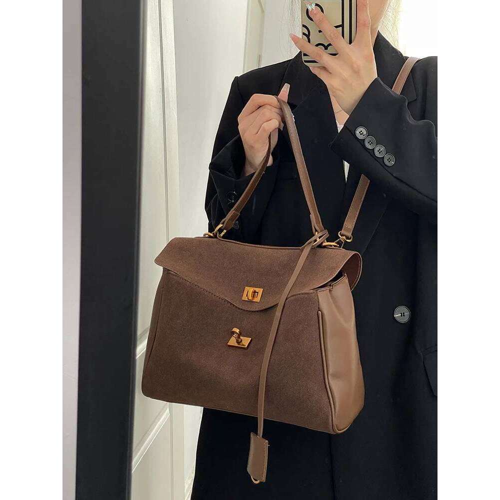 Tangzhuang Retro Matte Women's oulder Large Capaci Suede Tote Bag Commuting Spring Summer New Arrival Korean Sle