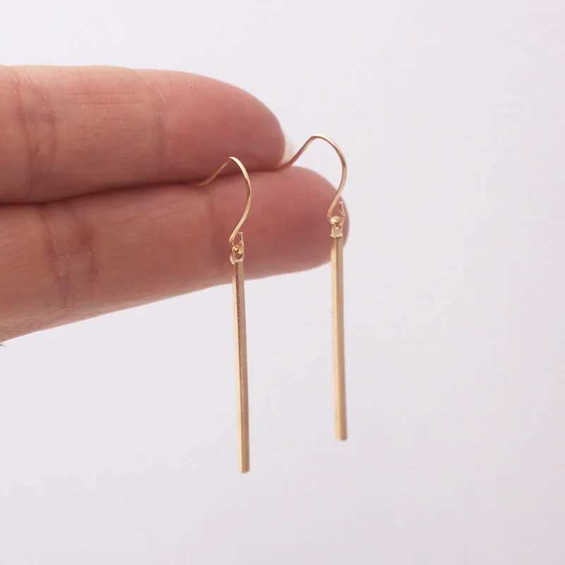 Gold Color Metal Women Hook Earrings Silver Color Dangle Earrings Female Small Earrings Simple Ear Jewelry XJ250722
