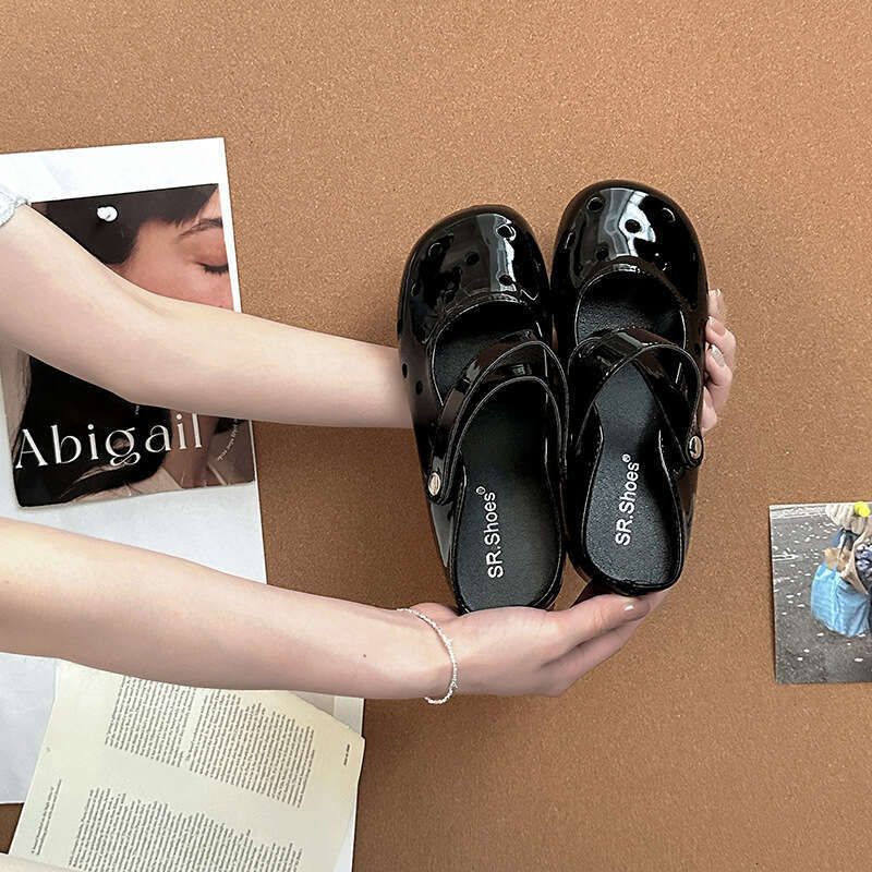 Fashion Versatile Casual Mary Jane Clogs for Women 2025 Summer New Two-Way Breathable Closed-Toe Sandals