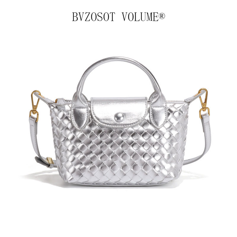Hand knitted style bag, fashionable single shoulder dumpling shaped for commuting with sense of high end and affordable a hand - held bag