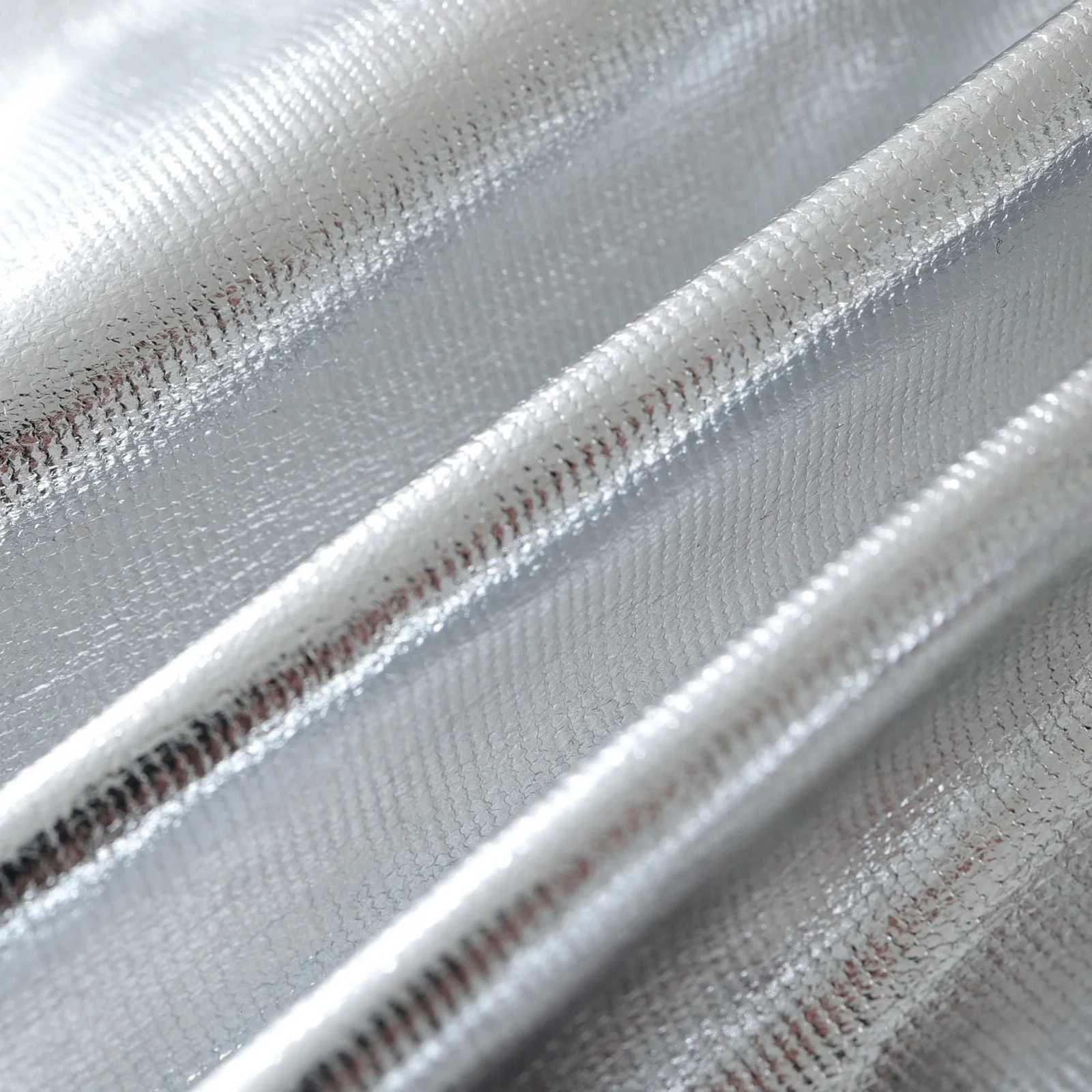 Mens Stage Performance Nightclub Shorts Bright Golden and Silvery Fashion Beach Board Shorts Short Pants Y2508141