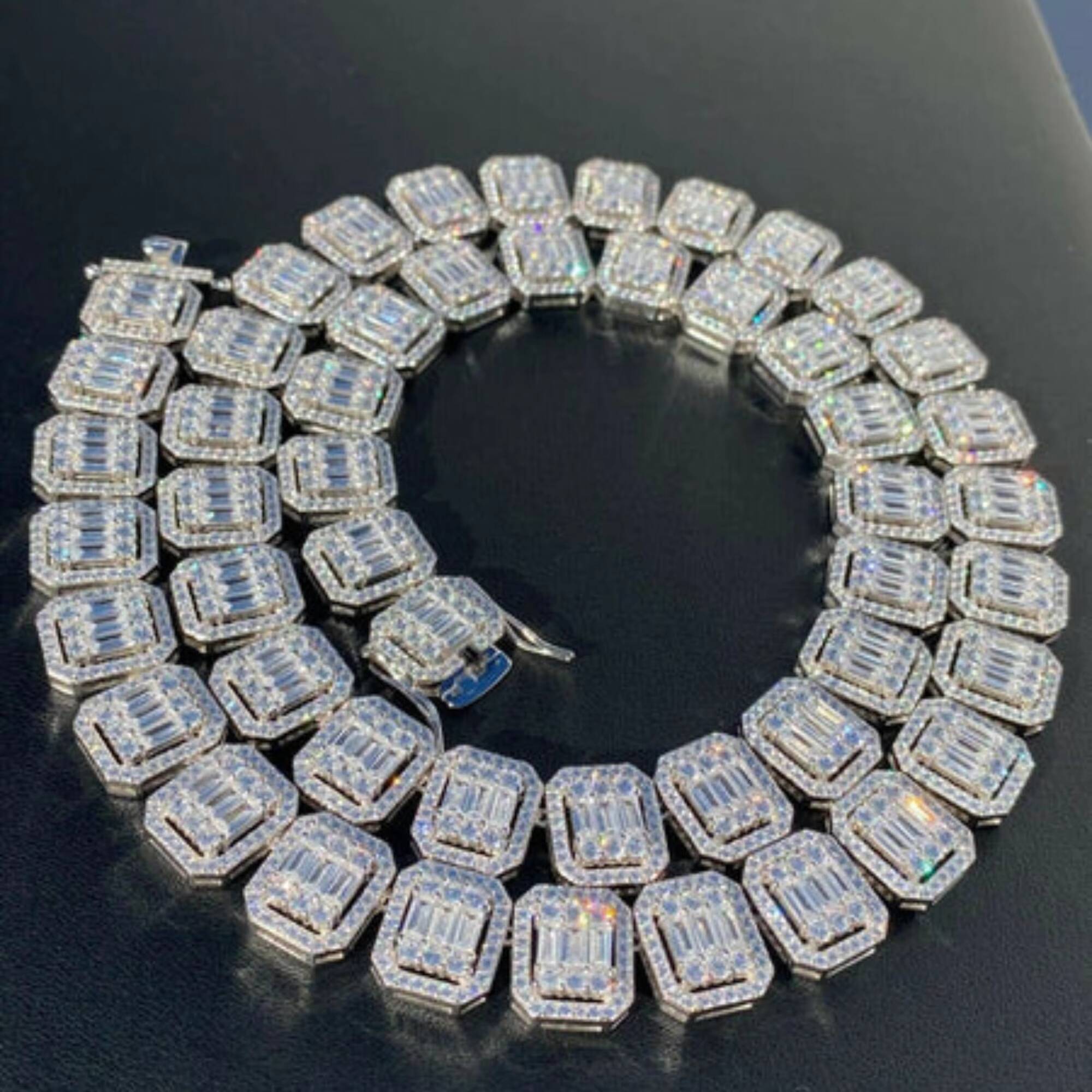 High Quality Customized 10 mm Cuban Link Moissanite Diamond Chain 925 Sterling Silver White Gold Diamond Chain