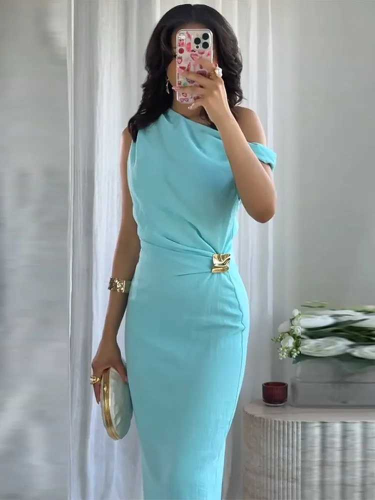 100% Womens Bodycon Maxi Dresses Sleeveless One Shoulder Dress with Gold Buckle Summer Chic Casual Lady Party Evening Outfit XJ250722