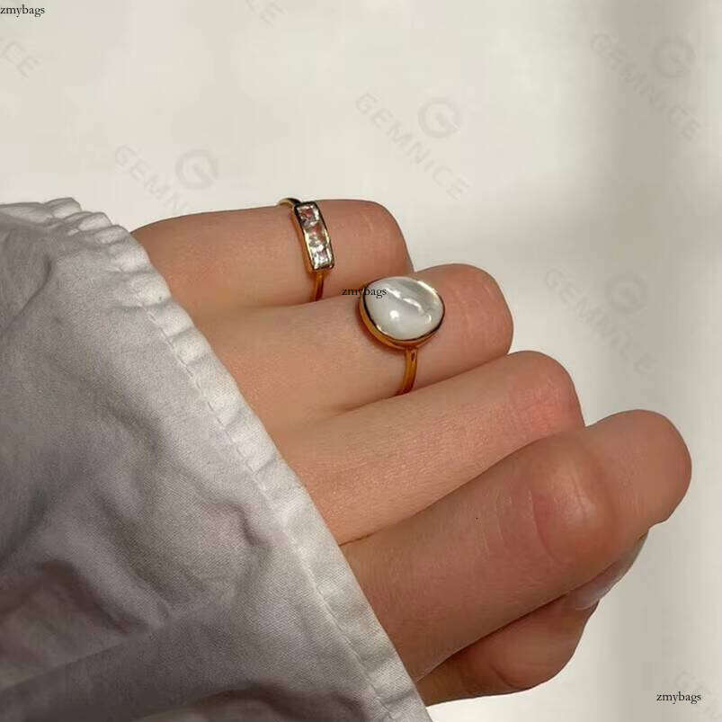 Silver Model Cubic VVS Moissaniteia Electroplating High Polish Wedding Engagement Bar Ring