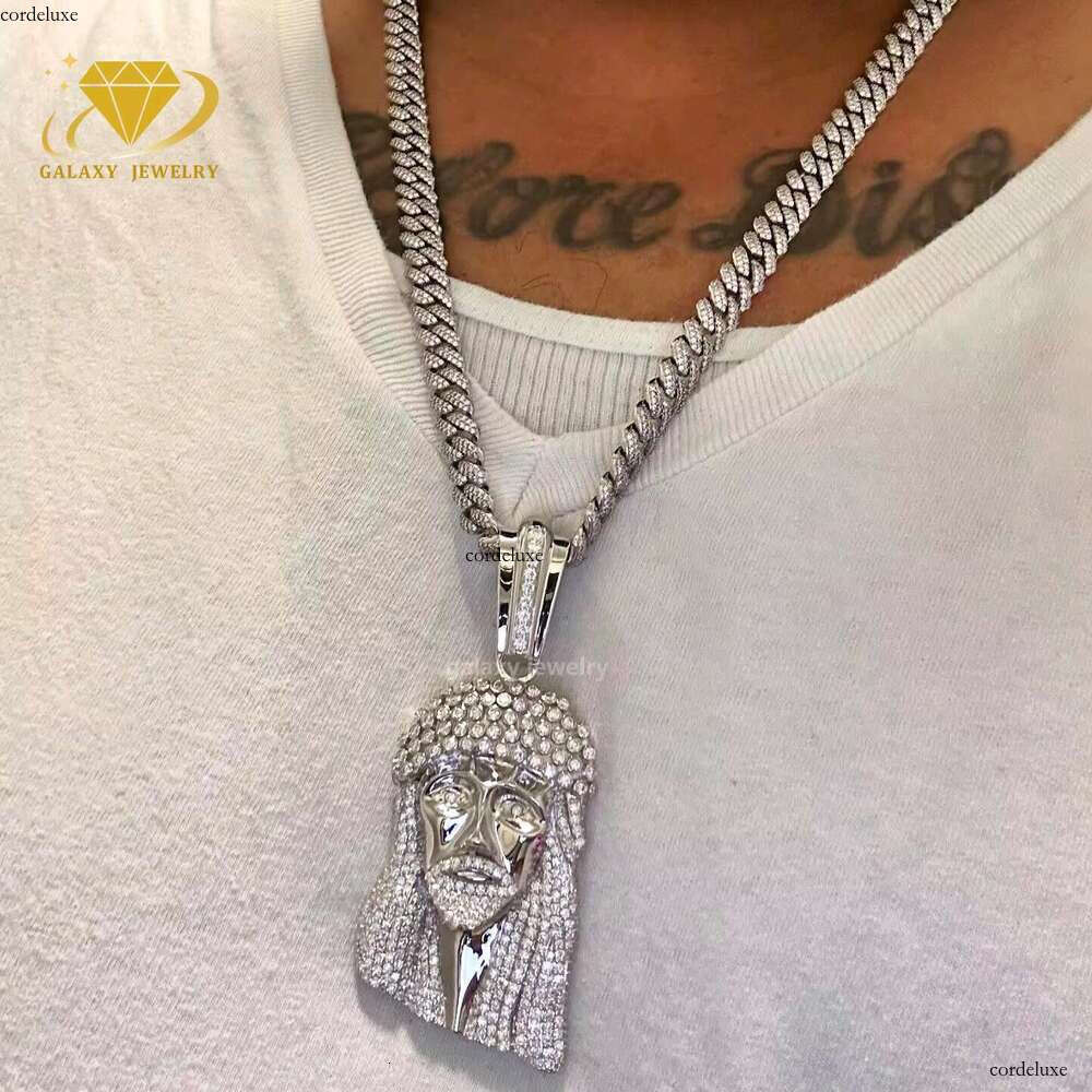 Ice Out Necklace Male and Female Rapper Hiphop Jewelry S Moissanite Big Jesus Head Chain Pendant
