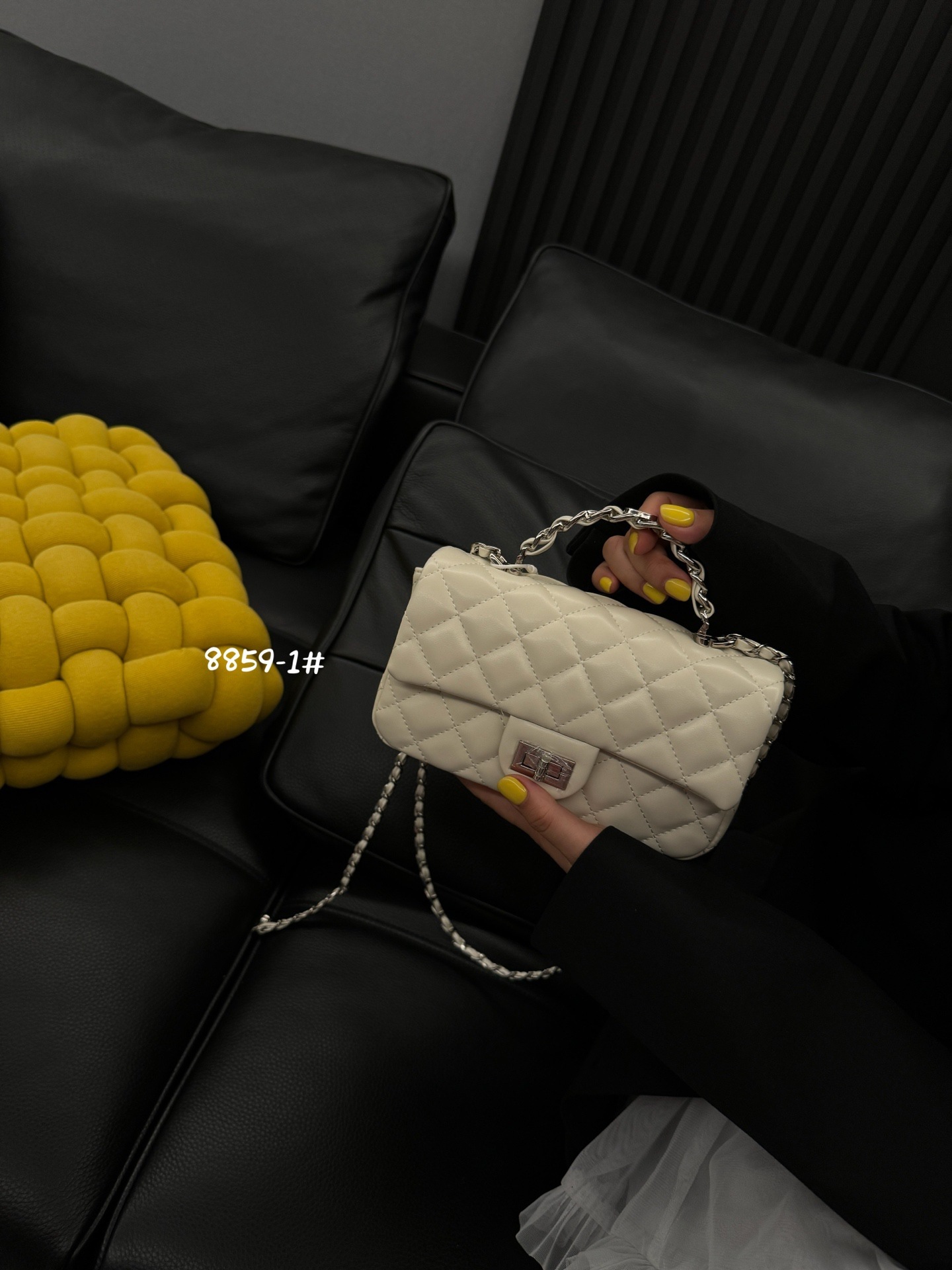 Free shipping designer bag 2025 Wind Lingge Lock Buckle Handbag Small Square Bag For Women Summer New Exquisite Fashionable Chain Shoulder Bag Crossbo