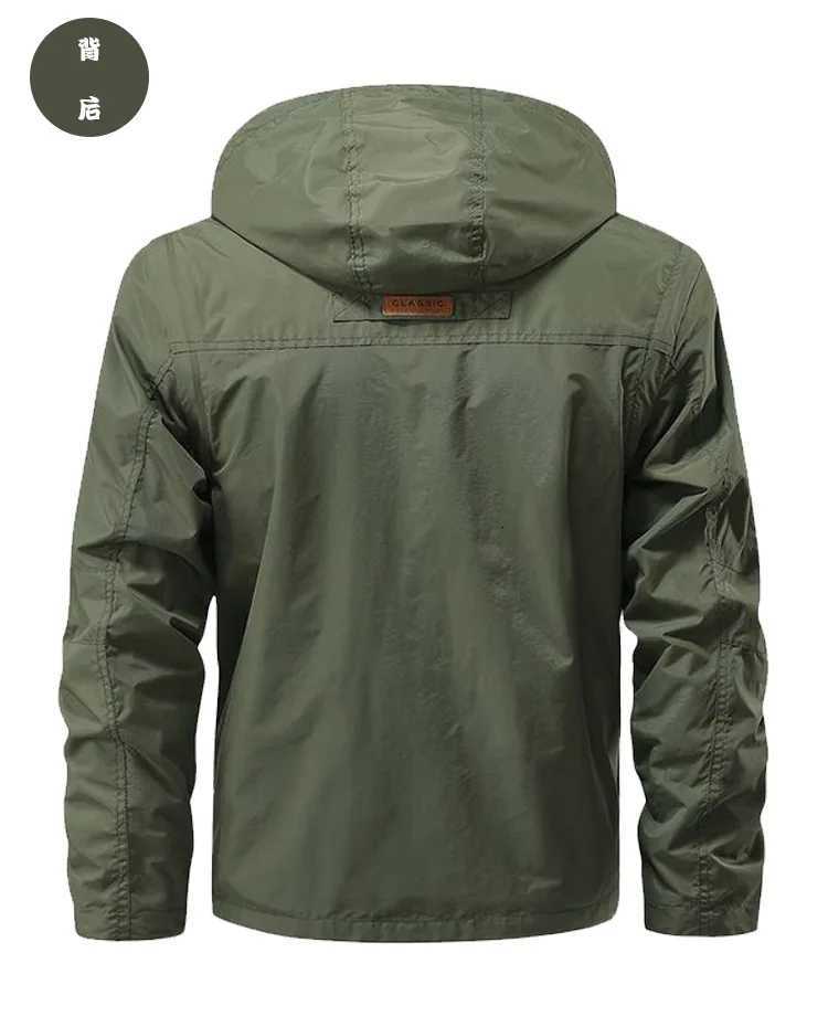 Mens Sleeveless Windproof Jacket Outdoor Casual Multi Pocket Workwear Jacket Design Waterproof Breathable and Thickened W250722