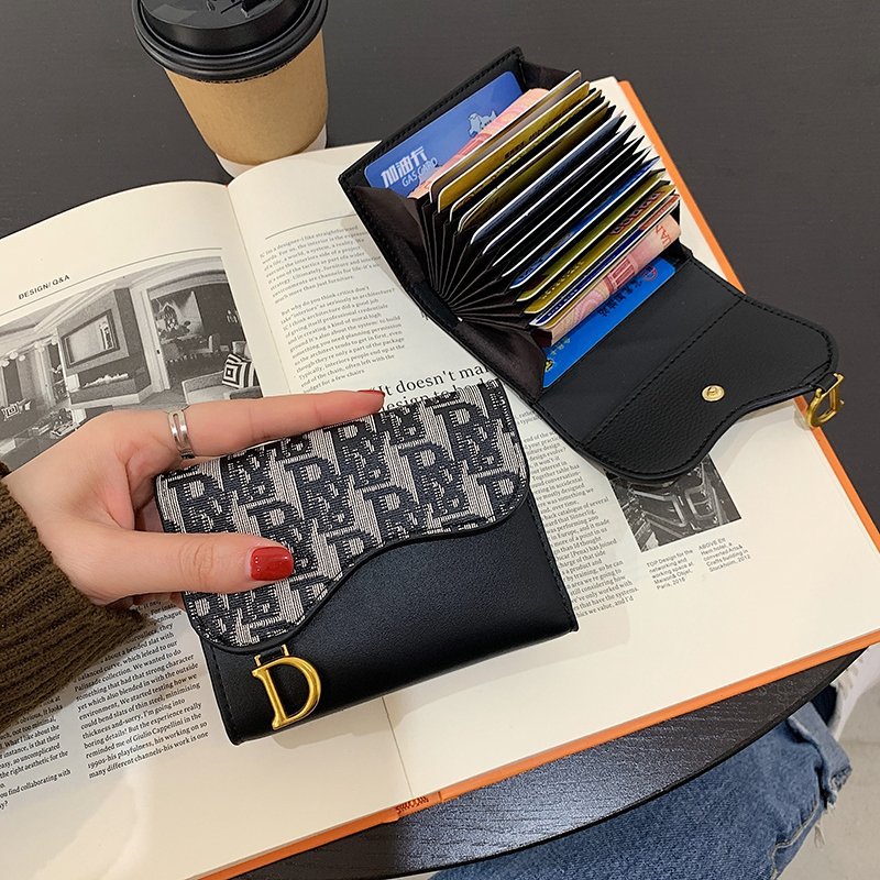 Premium European Style Women's Short Wallet - New Letter Print Slim ID & Card Holder, Boutique Design Money Organizer